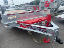 Charger l'image dans la galerie, N&amp;N Deckover Tilt 24' #6896
